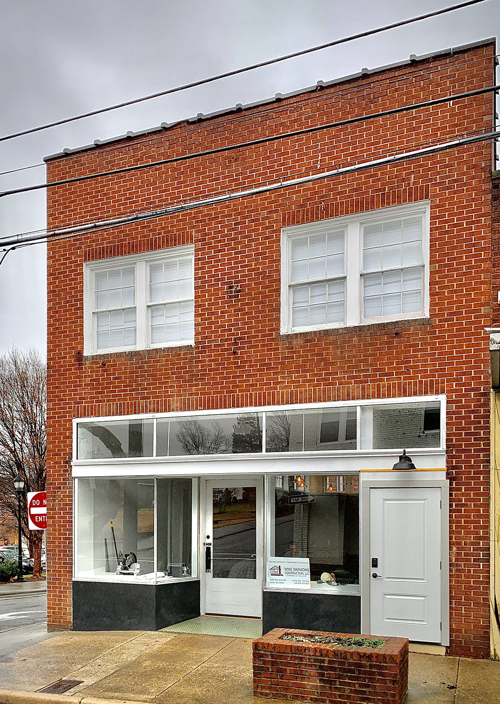 Lenoir 818 Harper Ave